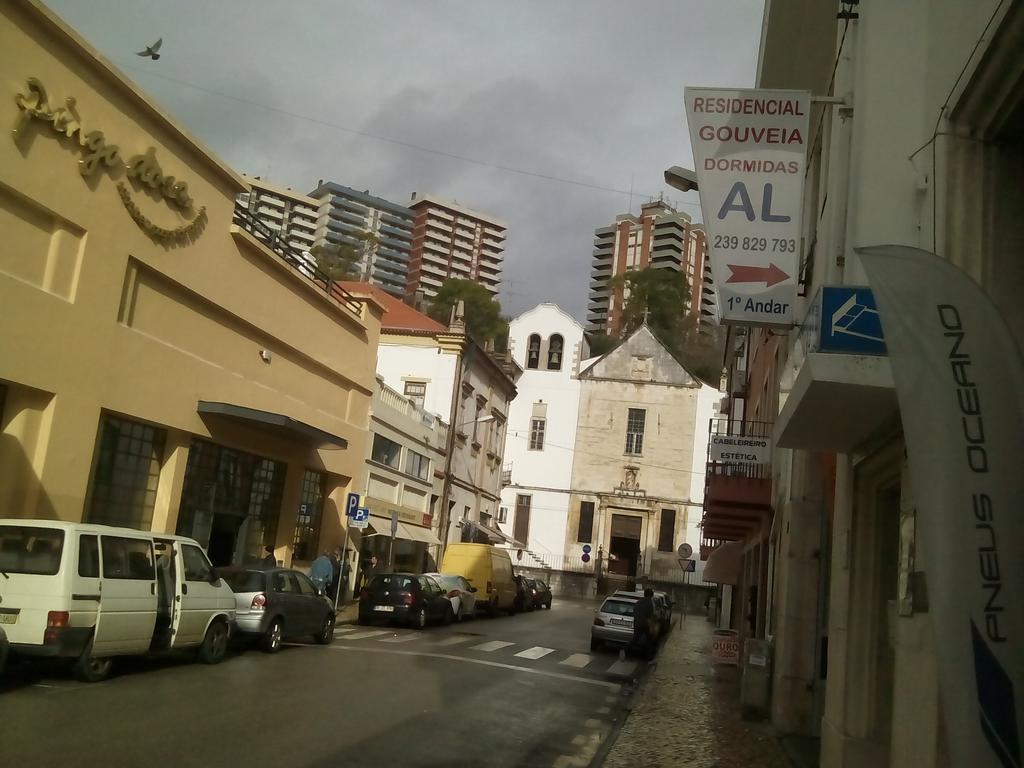 Gouveia Residence Coimbra Zewnętrze zdjęcie